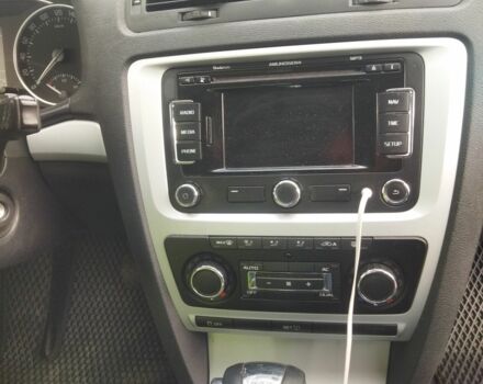 Серый Шкода Октавия, объемом двигателя 1.2 л и пробегом 300 тыс. км за 6900 $, фото 9 на Automoto.ua