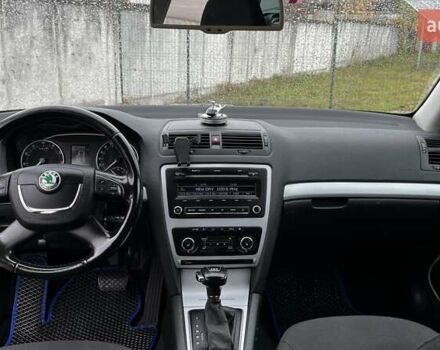 Сірий Шкода Октавія, об'ємом двигуна 1.8 л та пробігом 227 тис. км за 7800 $, фото 13 на Automoto.ua