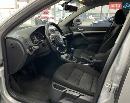 Сірий Шкода Октавія, об'ємом двигуна 1.6 л та пробігом 250 тис. км за 7790 $, фото 16 на Automoto.ua