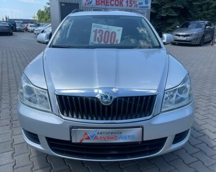 Серый Шкода Октавия, объемом двигателя 1.6 л и пробегом 187 тыс. км за 7800 $, фото 1 на Automoto.ua