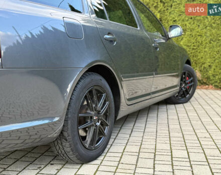 Серый Шкода Октавия, объемом двигателя 2 л и пробегом 230 тыс. км за 9499 $, фото 30 на Automoto.ua