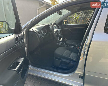 Серый Шкода Октавия, объемом двигателя 1.6 л и пробегом 374 тыс. км за 6600 $, фото 8 на Automoto.ua