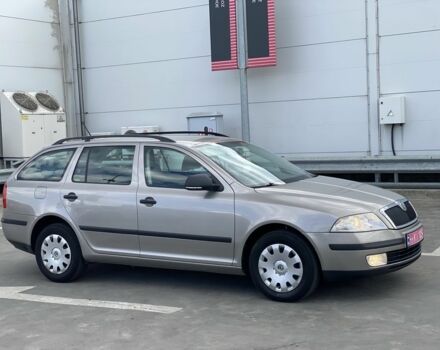 Сірий Шкода Октавія, об'ємом двигуна 1.6 л та пробігом 180 тис. км за 6999 $, фото 12 на Automoto.ua
