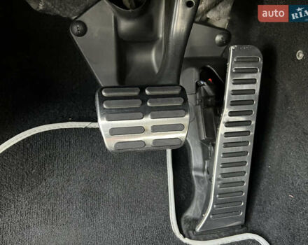 Серый Шкода Октавия, объемом двигателя 2 л и пробегом 211 тыс. км за 13200 $, фото 68 на Automoto.ua