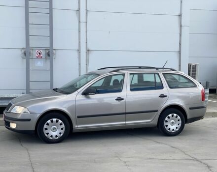 Сірий Шкода Октавія, об'ємом двигуна 1.6 л та пробігом 180 тис. км за 6999 $, фото 4 на Automoto.ua