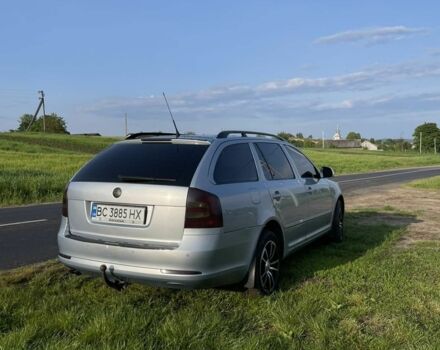 Сірий Шкода Октавія, об'ємом двигуна 2 л та пробігом 310 тис. км за 8400 $, фото 4 на Automoto.ua