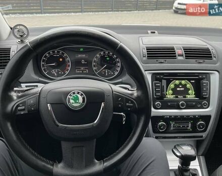 Серый Шкода Октавия, объемом двигателя 1.99 л и пробегом 234 тыс. км за 9800 $, фото 35 на Automoto.ua