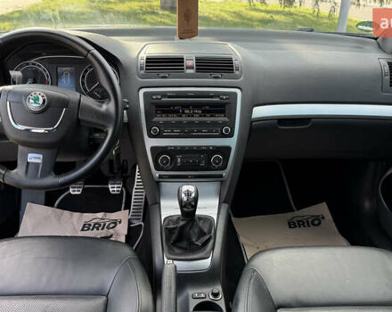 Сірий Шкода Октавія, об'ємом двигуна 1.97 л та пробігом 236 тис. км за 9700 $, фото 27 на Automoto.ua