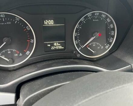 Серый Шкода Октавия, объемом двигателя 1.8 л и пробегом 225 тыс. км за 7200 $, фото 4 на Automoto.ua