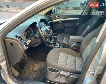 Серый Шкода Октавия, объемом двигателя 1.6 л и пробегом 330 тыс. км за 7800 $, фото 8 на Automoto.ua