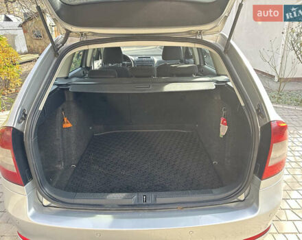 Серый Шкода Октавия, объемом двигателя 1.6 л и пробегом 374 тыс. км за 6600 $, фото 13 на Automoto.ua