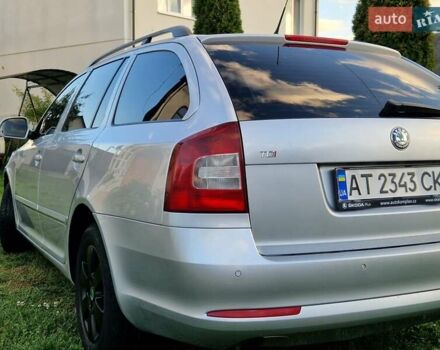 Шкода Октавия 2011 в Калуше на Automoto.ua Серый Шкода Октавия, объемом двигателя 1.97 л и пробегом 300 тыс. км за 8000 $, фото 7 на Automoto.ua