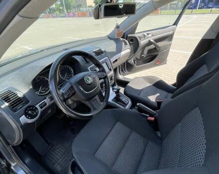 Шкода Октавия 2011 в Тернополе на Automoto.ua Серый Шкода Октавия, объемом двигателя 1.4 л и пробегом 224 тыс. км за 9000 $, фото 4 на Automoto.ua