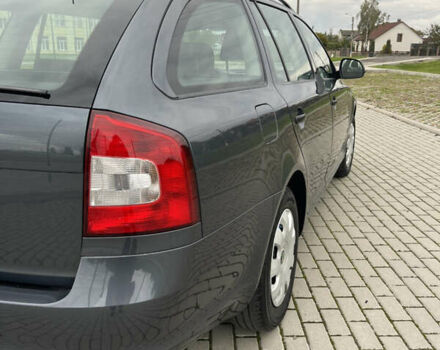 Сірий Шкода Октавія, об'ємом двигуна 1.39 л та пробігом 175 тис. км за 7900 $, фото 9 на Automoto.ua