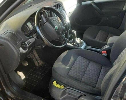 Шкода Октавия 2012 в Житомире на Automoto.ua Серый Шкода Октавия, объемом двигателя 0 л и пробегом 251 тыс. км за 7700 $, фото 2 на Automoto.ua