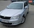 Серый Шкода Октавия, объемом двигателя 1.6 л и пробегом 299 тыс. км за 9150 $, фото 1 на Automoto.ua