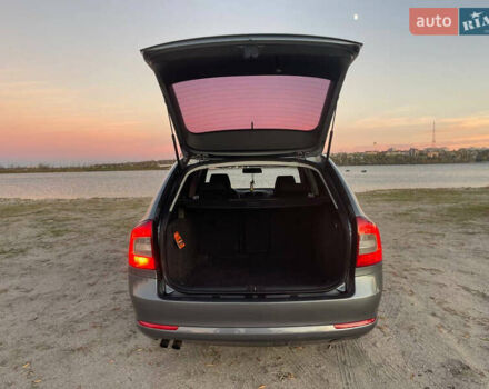 Сірий Шкода Октавія, об'ємом двигуна 1.8 л та пробігом 205 тис. км за 6500 $, фото 12 на Automoto.ua