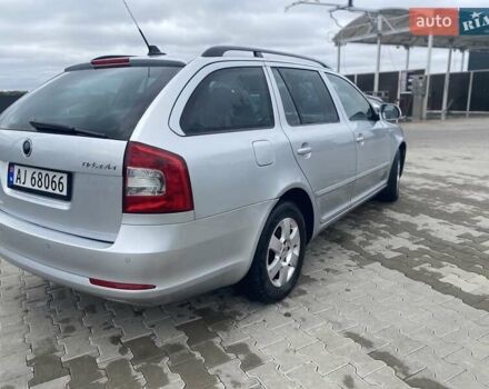 Серый Шкода Октавия, объемом двигателя 2.01 л и пробегом 222 тыс. км за 9000 $, фото 3 на Automoto.ua