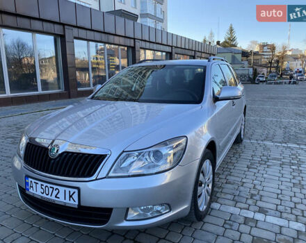 Серый Шкода Октавия, объемом двигателя 1.6 л и пробегом 225 тыс. км за 7999 $, фото 2 на Automoto.ua