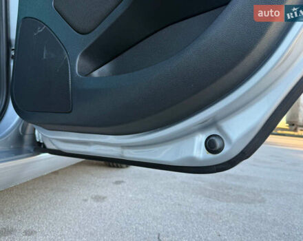 Серый Шкода Октавия, объемом двигателя 0 л и пробегом 147 тыс. км за 8499 $, фото 52 на Automoto.ua