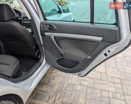 Сірий Шкода Октавія, об'ємом двигуна 1.4 л та пробігом 210 тис. км за 7250 $, фото 41 на Automoto.ua