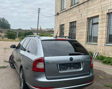 Сірий Шкода Октавія, об'ємом двигуна 1.97 л та пробігом 230 тис. км за 11000 $, фото 4 на Automoto.ua