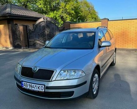 Сірий Шкода Октавія, об'ємом двигуна 1.6 л та пробігом 241 тис. км за 8242 $, фото 1 на Automoto.ua