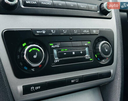 Сірий Шкода Октавія, об'ємом двигуна 1.39 л та пробігом 201 тис. км за 8200 $, фото 32 на Automoto.ua