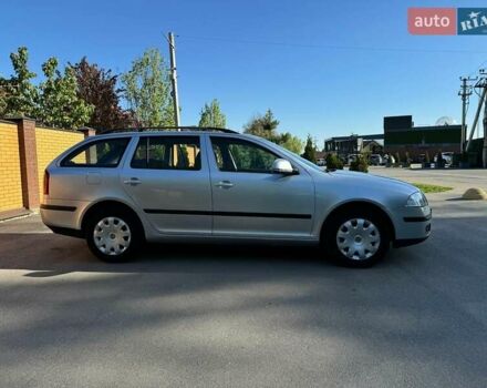 Сірий Шкода Октавія, об'ємом двигуна 1.6 л та пробігом 241 тис. км за 8242 $, фото 7 на Automoto.ua