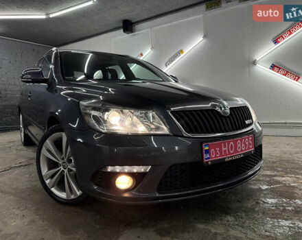 Сірий Шкода Октавія, об'ємом двигуна 2 л та пробігом 270 тис. км за 12000 $, фото 18 на Automoto.ua