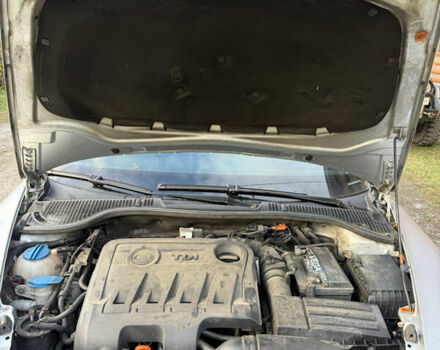 Сірий Шкода Октавія, об'ємом двигуна 1.97 л та пробігом 381 тис. км за 8000 $, фото 19 на Automoto.ua