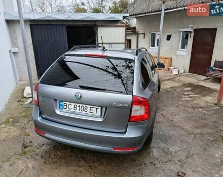 Серый Шкода Октавия, объемом двигателя 1.6 л и пробегом 312 тыс. км за 7600 $, фото 3 на Automoto.ua