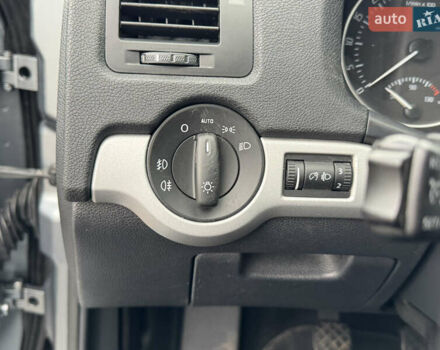 Серый Шкода Октавия, объемом двигателя 1.6 л и пробегом 213 тыс. км за 8750 $, фото 16 на Automoto.ua