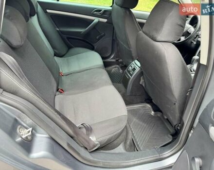 Шкода Октавия 2012 в Житомире на Automoto.ua Серый Шкода Октавия, объемом двигателя 1.6 л и пробегом 210 тыс. км за 8400 $, фото 13 на Automoto.ua