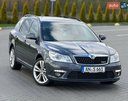 Серый Шкода Октавия, объемом двигателя 2 л и пробегом 270 тыс. км за 11000 $, фото 4 на Automoto.ua