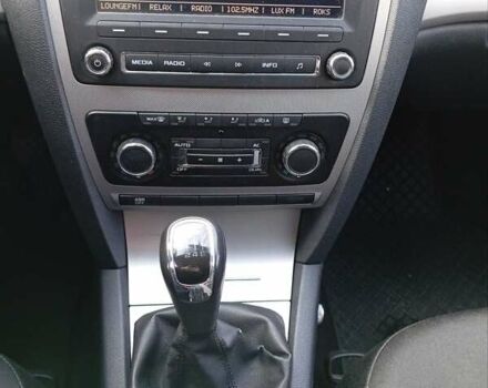 Серый Шкода Октавия, объемом двигателя 1.8 л и пробегом 160 тыс. км за 9200 $, фото 16 на Automoto.ua