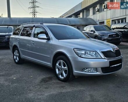 Шкода Октавия 2012 в Одессе на Automoto.ua Серый Шкода Октавия, объемом двигателя 1.97 л и пробегом 274 тыс. км за 9700 $, фото 5 на Automoto.ua