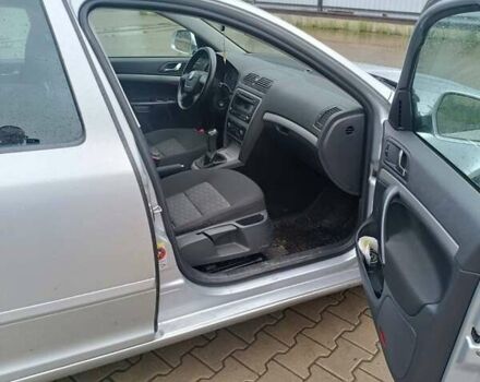 Серый Шкода Октавия, объемом двигателя 1.99 л и пробегом 260 тыс. км за 8000 $, фото 9 на Automoto.ua