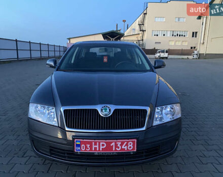 Сірий Шкода Октавія, об'ємом двигуна 1.6 л та пробігом 180 тис. км за 7300 $, фото 54 на Automoto.ua