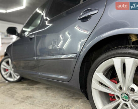 Сірий Шкода Октавія, об'ємом двигуна 2 л та пробігом 270 тис. км за 12000 $, фото 31 на Automoto.ua