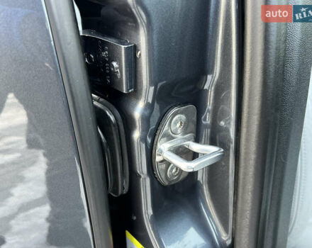 Серый Шкода Октавия, объемом двигателя 2 л и пробегом 191 тыс. км за 11850 $, фото 107 на Automoto.ua