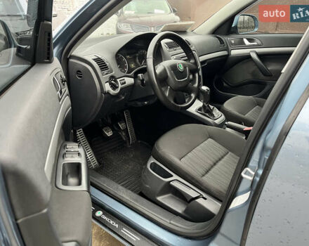 Серый Шкода Октавия, объемом двигателя 1.8 л и пробегом 280 тыс. км за 7900 $, фото 7 на Automoto.ua
