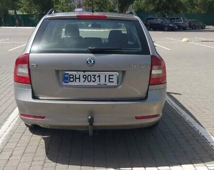 Серый Шкода Октавия, объемом двигателя 1.6 л и пробегом 270 тыс. км за 9100 $, фото 3 на Automoto.ua