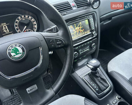 Серый Шкода Октавия, объемом двигателя 1.97 л и пробегом 282 тыс. км за 11700 $, фото 91 на Automoto.ua