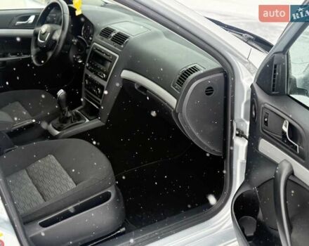 Серый Шкода Октавия, объемом двигателя 1.6 л и пробегом 220 тыс. км за 8599 $, фото 28 на Automoto.ua