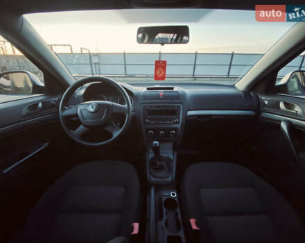 Сірий Шкода Октавія, об'ємом двигуна 1.6 л та пробігом 180 тис. км за 7300 $, фото 32 на Automoto.ua