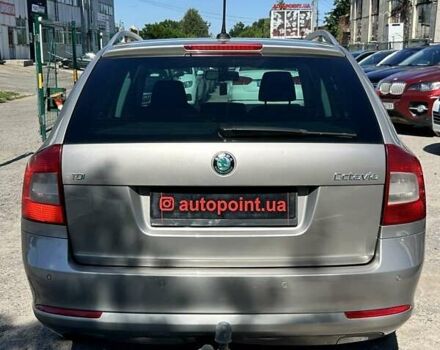 Серый Шкода Октавия, объемом двигателя 1.6 л и пробегом 366 тыс. км за 7600 $, фото 8 на Automoto.ua