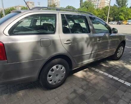 Серый Шкода Октавия, объемом двигателя 1.6 л и пробегом 270 тыс. км за 9100 $, фото 52 на Automoto.ua