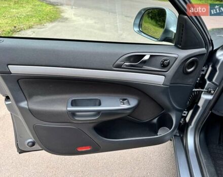 Шкода Октавия 2012 в Житомире на Automoto.ua Серый Шкода Октавия, объемом двигателя 1.6 л и пробегом 210 тыс. км за 8400 $, фото 10 на Automoto.ua