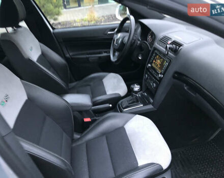 Серый Шкода Октавия, объемом двигателя 1.97 л и пробегом 282 тыс. км за 11700 $, фото 87 на Automoto.ua